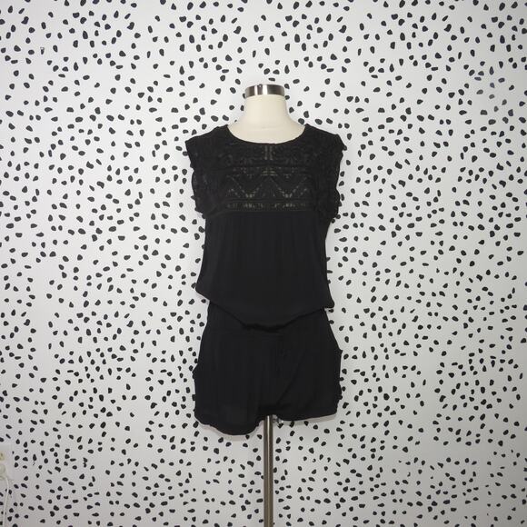L Space Black Carly Embroidered Yoke Sleeveless Romper - Picture 3 of 11